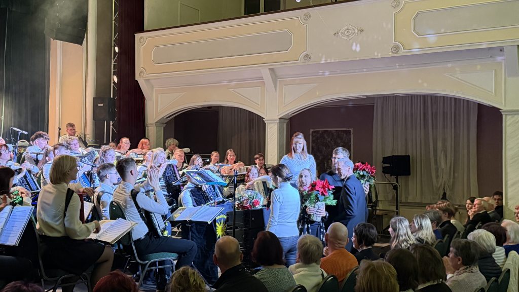 Sunshine Orchester beim Weihnachtsabschlusskonzert 2025