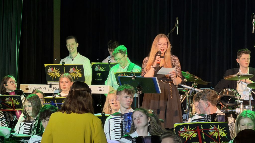Sunshine Orchester beim Weihnachtsabschlusskonzert 2025